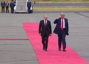 Президент РФ Путин прибыл на исторический саммит на Аляске