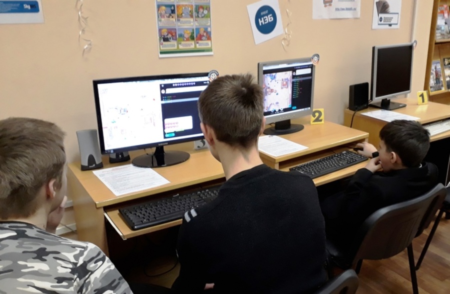 Брянские школьные сайты оказались одними из худших в России