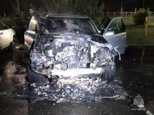 Стало известно, что полыхало ночью в Володарском районе Брянска