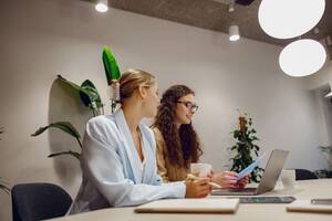 Больше всего во время рабочих созвонов брянцев раздражают отвлечения и опоздания собеседников