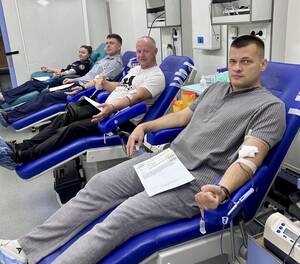 Брянские силовики сдали 73 дозы крови в плановый День донора