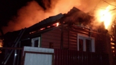 В Новозыбкове ночью сгорел частный дом