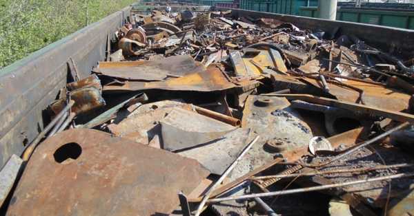 В Карачеве осудили 8 расхитителей металла из вагонов
