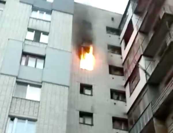 В Брянске при пожаре в девятиэтажном общежитии никто не пострадал 