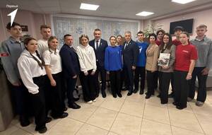 Брянские активисты встретились с Героем России Андреем Фроленковым