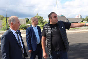 Макаров призвал подрядчика держать темп благоустройства парка «Олимпийский»