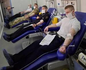 В Брянске 53 брянских курсанта МВД поделились своей кровью