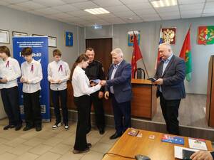 Юным жителям Погарского района вручили первые паспорта