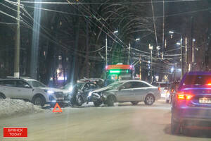 ДТП в Советском районе Брянска создало огромную пробку