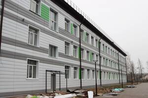 В школе №42 Брянска завершили ремонт верхних этажей