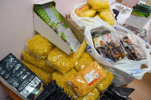 Брянские таможенники собрали 300 кг продуктов для нужд СВО