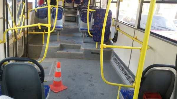 В Брянске водитель автобуса «уронил» 56-летнюю женщину