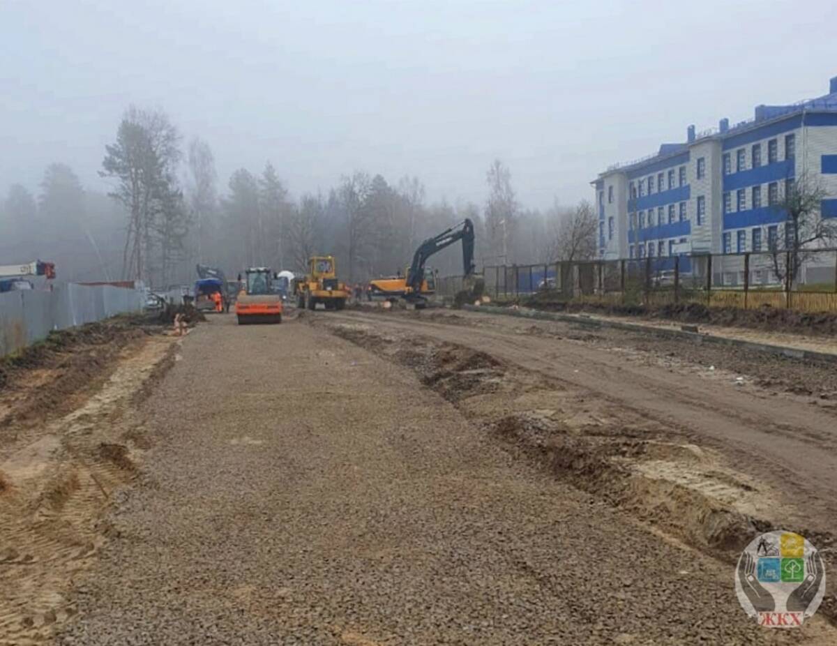 В Володарском районе Брянска строят новую дорогу к военномугоспиталю