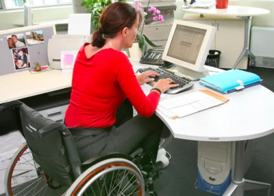 В Брянске для инвалидов открыто более 800 вакансий