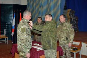 В Брянской области наградили бойцов БАРС за сбитые вражеские дроны