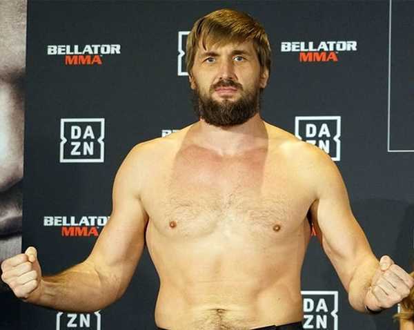 Брянский боец Минаков занял 9 место в рейтинге лучших тяжеловесов мира
