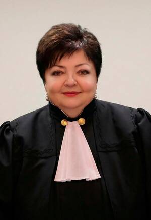 Судья Брянского областного суда Татьяна Королева отмечает 40 лет в профессии