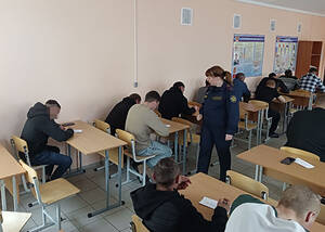 В суражской колонии-поселении осуждённых учили избегать конфликтов