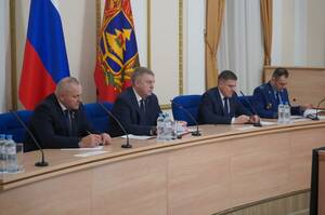 Брянцам напомнили о запрете фейерверков в новогоднюю ночь