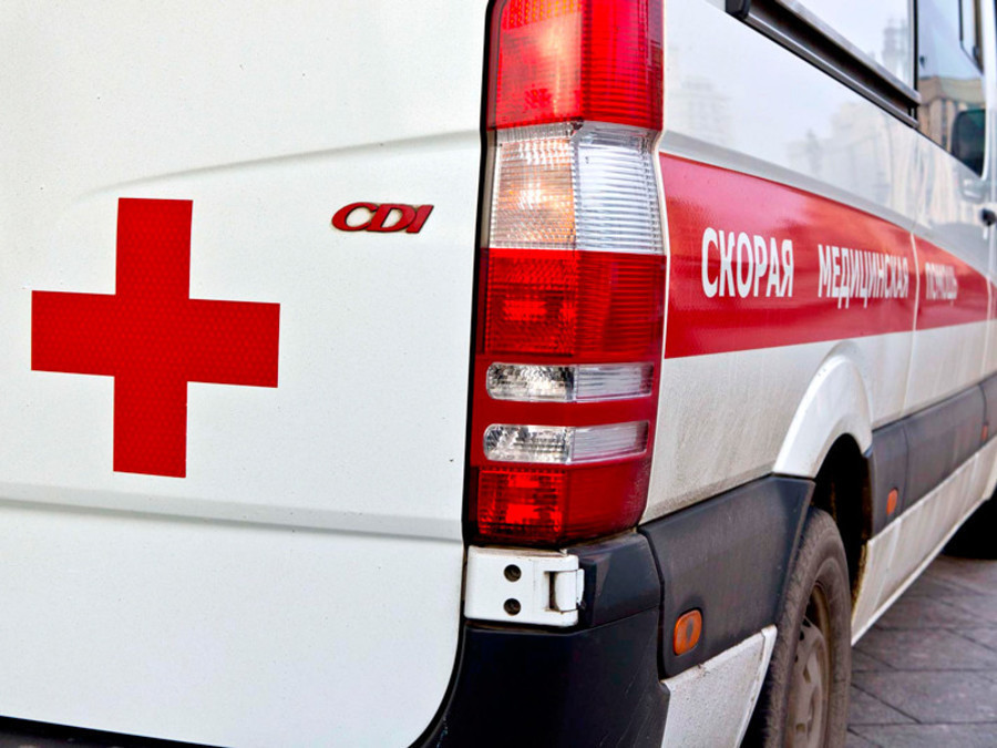 В Брянске водитель иномарки сломал ногу в аварии на проспекте Московском