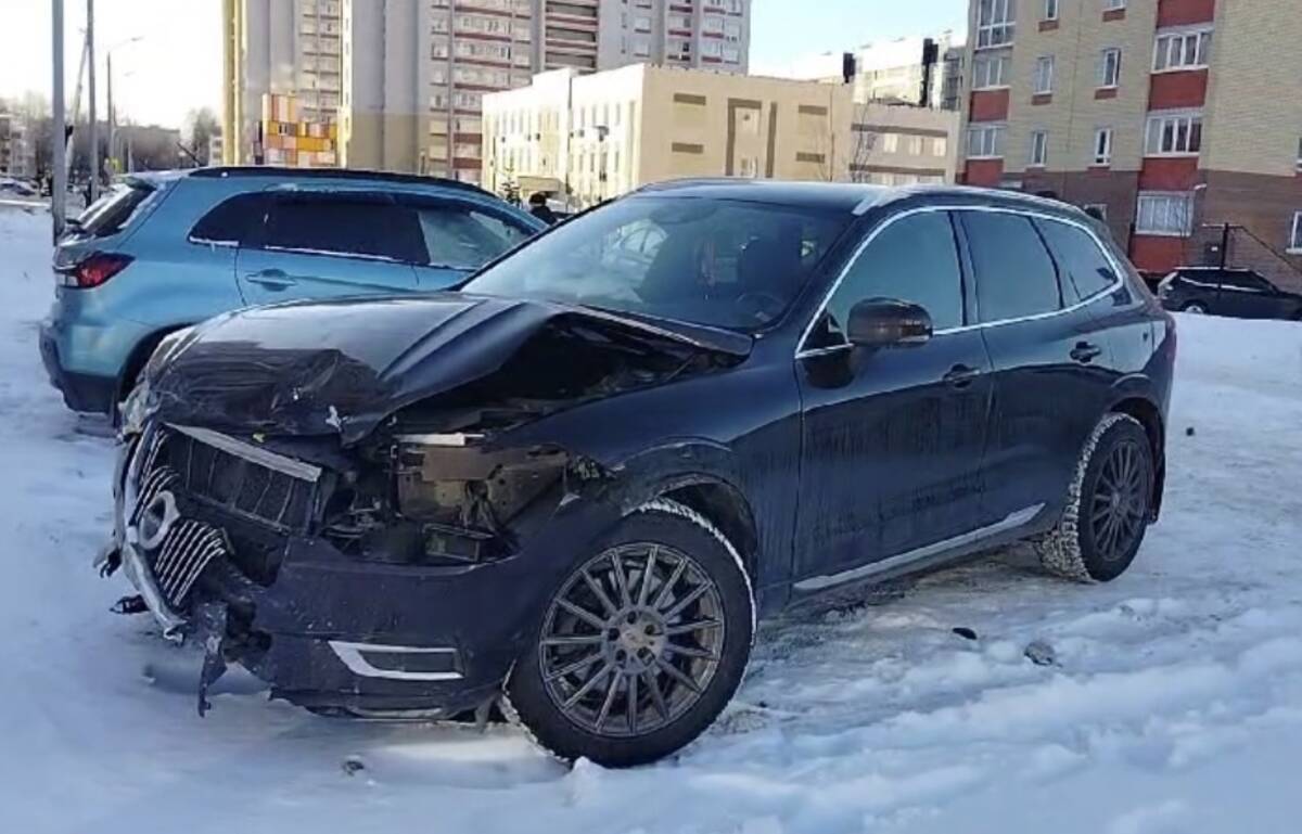 В Брянске 72-летняя автоледи устроила ДТП и сломала водителю ребра |  12.01.2024 | Брянск - БезФормата