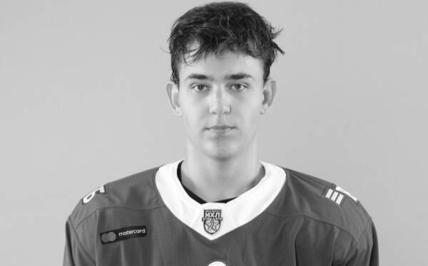 В больнице умер 16-летний хоккеист юниорской сборной России Валентин Родионов
