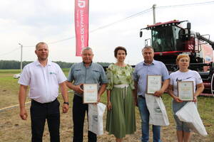 Комаричские аграрии получили награды за высокие показатели в выращивании сахарной свеклы