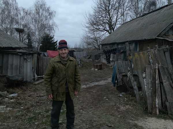 Брянцы спасают одинокого мужчину из села Чемоданово