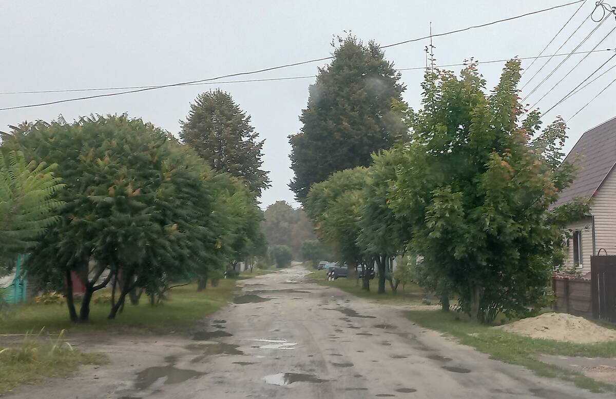 В брянской Жуковке заасфальтируют улицу Планерную