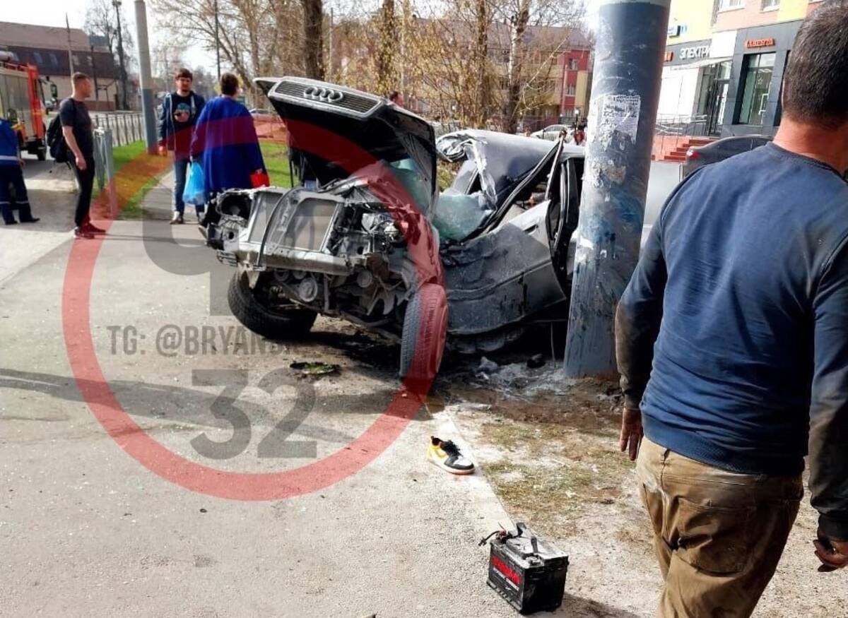 В Брянске автомобиль насмерть сбил девушку в Бежице | 08.04.2024 | Брянск -  БезФормата