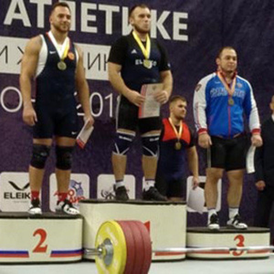 Брянский силач выиграл чемпионат России по тяжелой атлетике