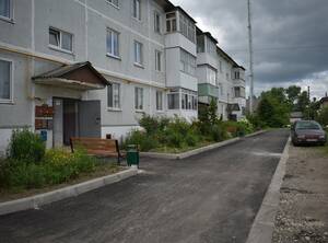 Шесть дворовых территорий благоустроенны в 2025 году в Клетнянском  районе