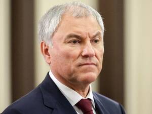 Володин выступил против платных услуг в электронных дневниках