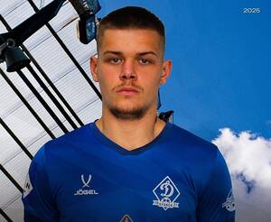 Брянское «Динамо» расторгло контракт с нападающим Александром Хребтовым