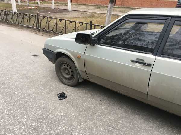 В Брянске возле БГТУ разбили машину: водитель ищет свидетелей