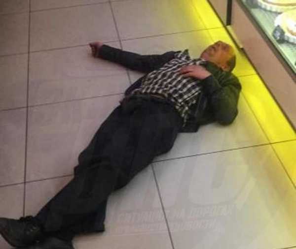 Под Унечей пенсионер обокрал магазин и уснул на месте преступления
