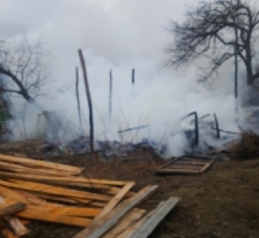 Под Брянском в деревне Бетово произошёл пожар