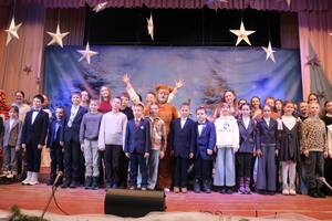 Отличники Стародубского округа побывали на новогоднем представлении