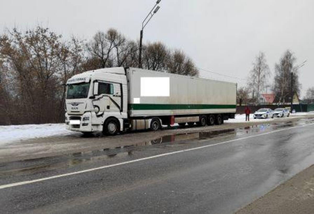 В Брянской области с 15 марта по 13 апреля запретили ездить грузовикам  массой более 4 тонн