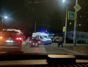 В Брянске на улице Ульянова сбили девушку