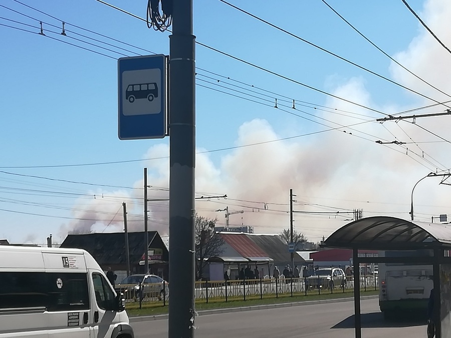 Брянцы сообщают о крупном пожаре в Фокинском районе