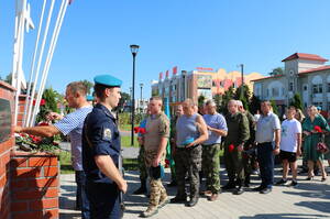 В Стародубе отмечают 95-ю годовщину образования ВДВ