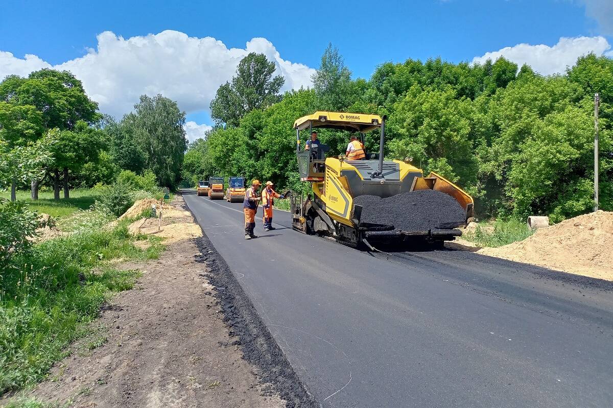 На ремонт дорог в Климовском районе выделено более 200 миллионов рублей