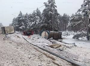Два автомобиля столкнулись на трассе А-240 в Злынковском районе