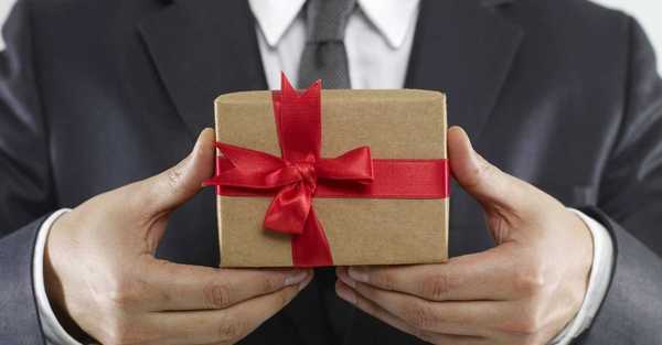 Бизнес-сувениры и корпоративные подарки для ВИП-персон 