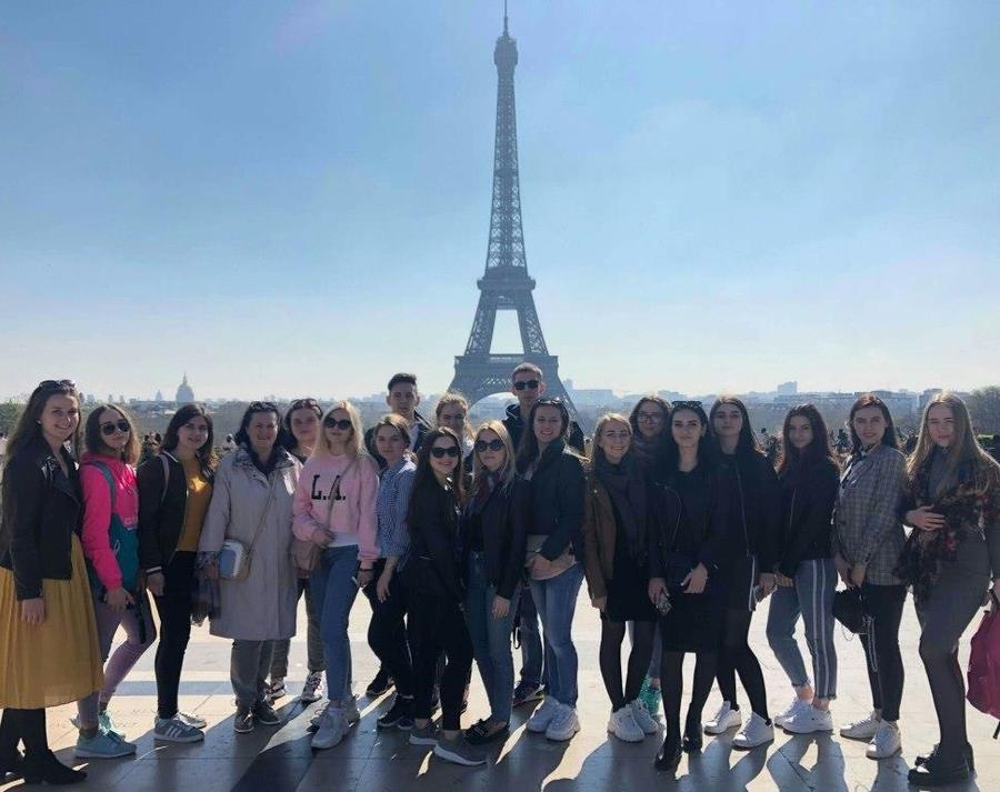 Брянские студенты БГУ прошли языковую стажировку во Франции 