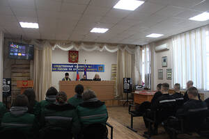 В брянском СИЗО осуждённые встретились со священником перед освобождением