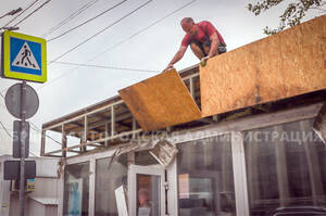 В Брянске снесли нелегальный киоск после трехлетней судебной тяжбы