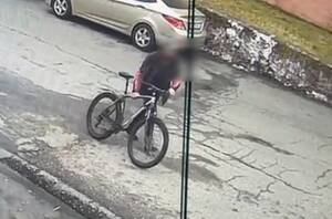 Брянец угнал велосипед, но не смог доехать до дома