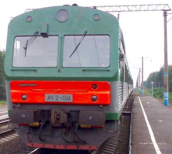 В Брянске пригородный поезд насмерть сбил 46-летнего мужчину